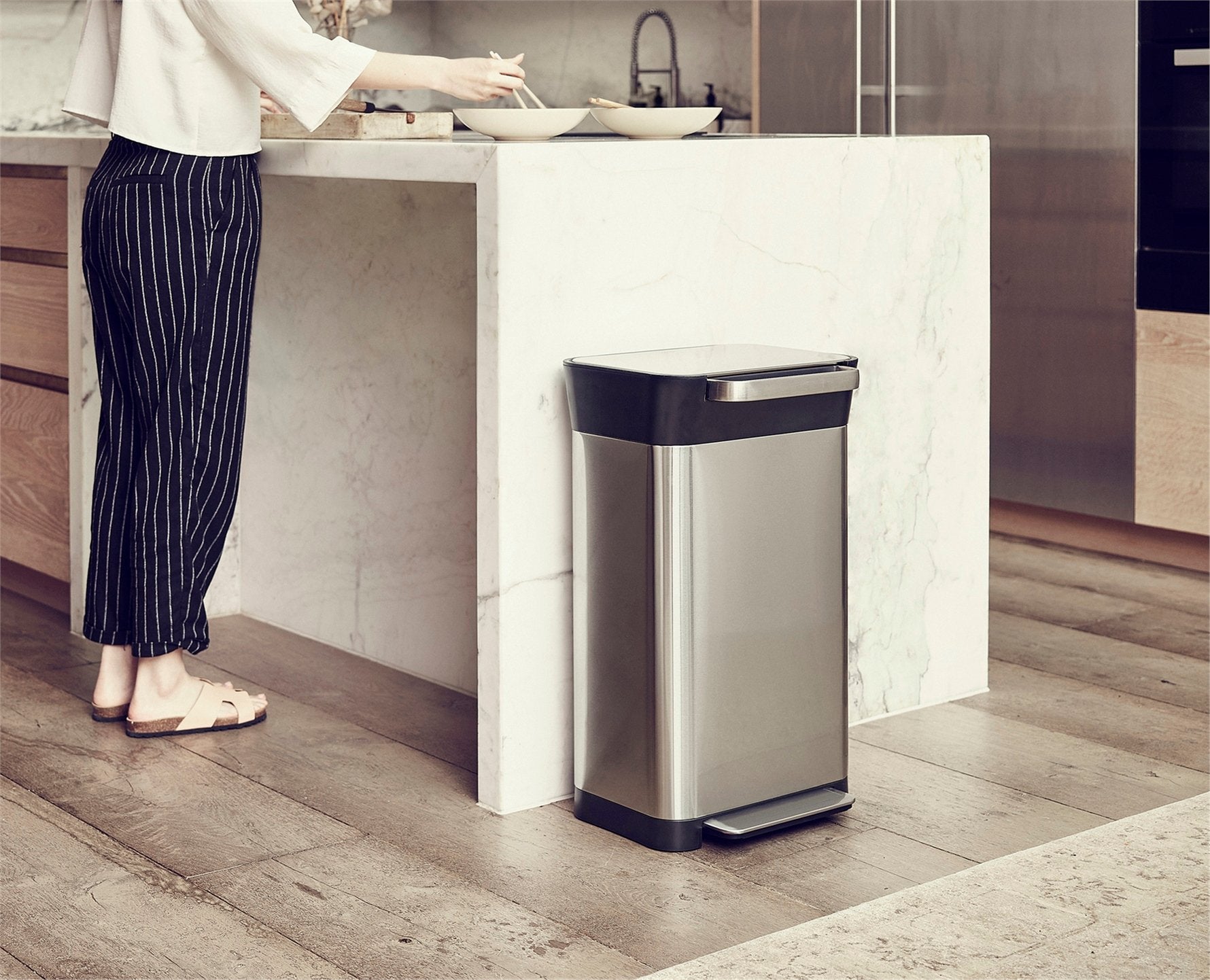 Joseph Joseph Titan Çöp Kovası 30 Litre Paslanmaz Çelik