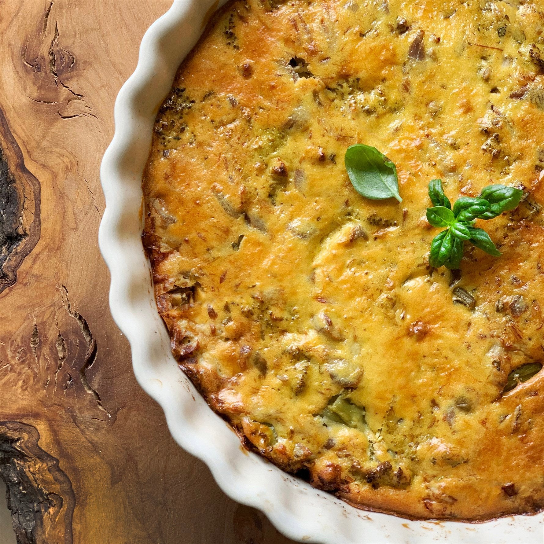 Emile Henry Tart-Börek Fırın Kabı Yuvarlak 24 cm