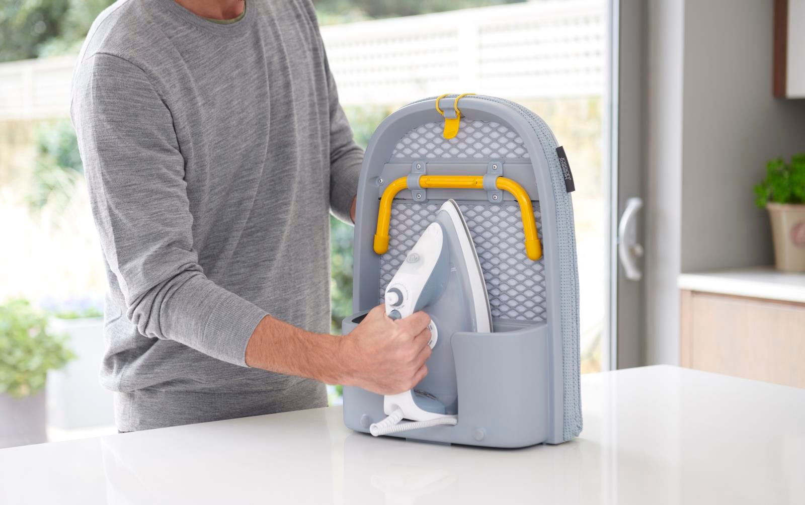 Joseph Joseph Pocket Katlanır Seyahat Ütü Masası