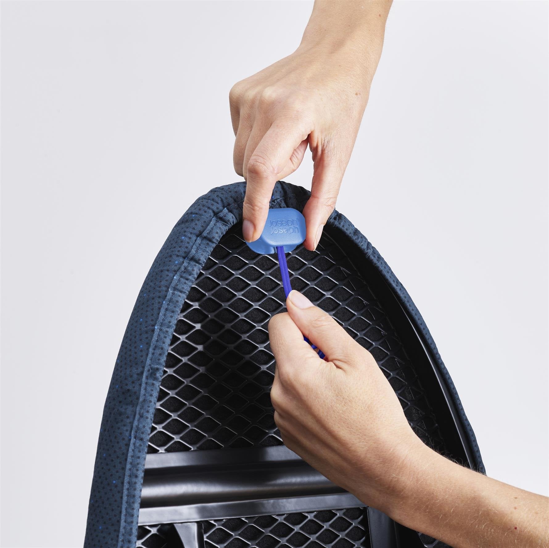 Joseph Joseph Glide Plus Kompakt Ayaklı Ütü Masas